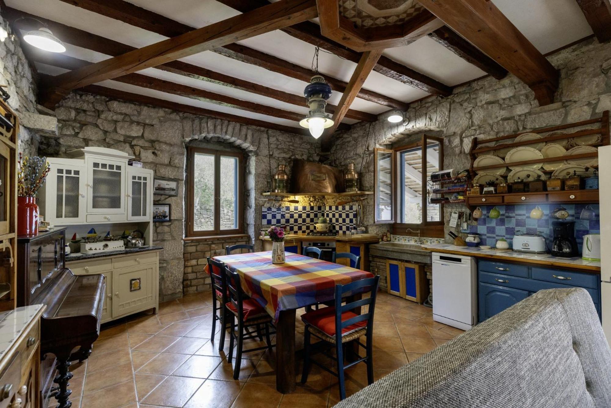 Villa Crni in Crni  Labin  Exterior foto